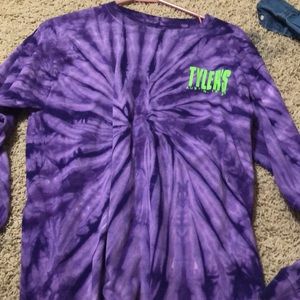Tyler’s Long sleeve Tee